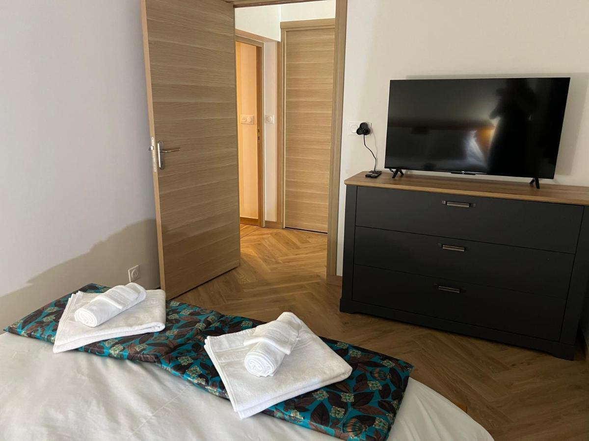 Loft Le Cosy Coeur De Ville Stationnement Privatif Лімож Екстер'єр фото
